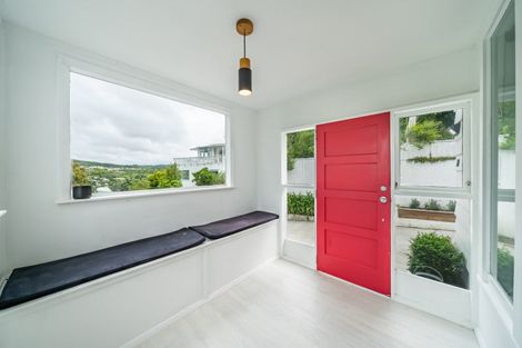 Photo of property in 20 Raroa Place, Pukerua Bay, 5026