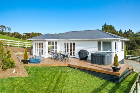 Photo of property in 484 Kanohi Road, Kaukapakapa, 0873