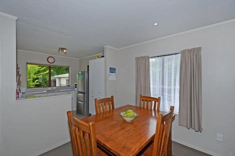 Photo of property in 12 Delaware Grove, Totara Park, Upper Hutt, 5018