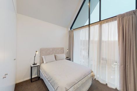 Photo of property in 43 Erica Pabst Way, Island Bay, Wellington, 6023