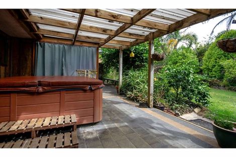 Photo of property in 21 Karaka Drive, Kerikeri, 0230