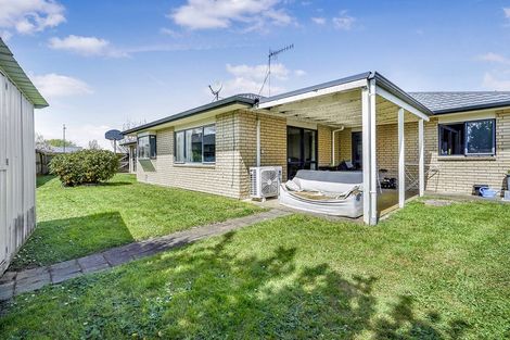 Photo of property in 2 Finchley Place, Hamilton East, Hamilton, 3216