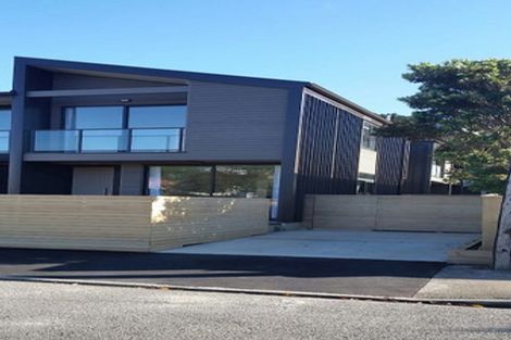 Photo of property in 1/74 Derwent Street, Island Bay, Wellington, 6023