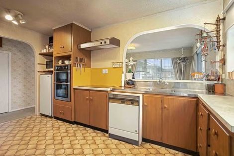 Photo of property in 6 Edmund Hillary Avenue, Papakura, 2110