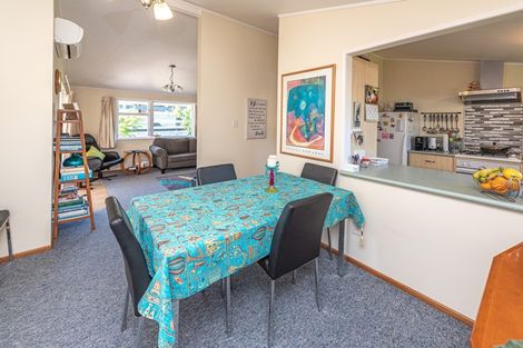Photo of property in 14 Massey Street, Aramoho, Whanganui, 4500