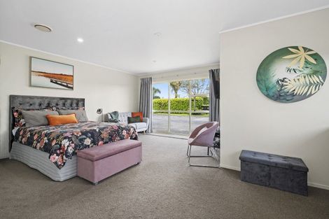 Photo of property in 590 Clevedon Kawakawa Road, Clevedon, Papakura, 2585