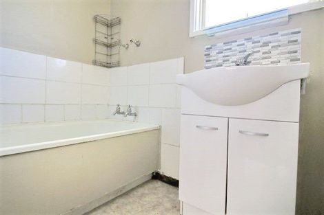 Photo of property in 38 Huia Street, Waiuku, 2123