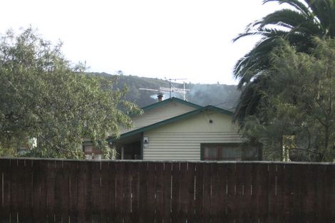 Photo of property in 316 Stokes Valley Road, Stokes Valley, Lower Hutt, 5019