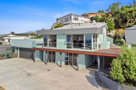 Photo of property in 19 Findlay Street, Moturoa, New Plymouth, 4310