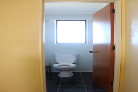 Photo of property in 80 Akaroa Drive, Maupuia, Wellington, 6022