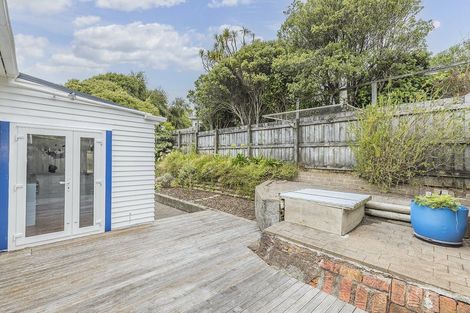 Photo of property in 33 Bankot Crescent, Ngaio, Wellington, 6035