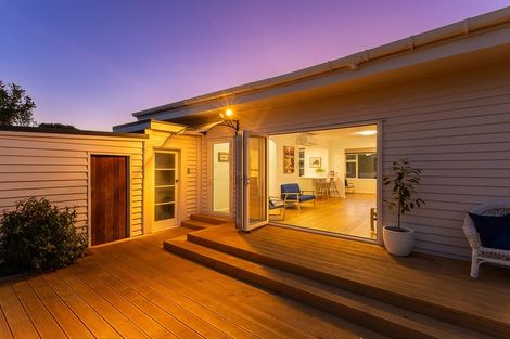 Photo of property in 16 Allen Road, Raumati Beach, Paraparaumu, 5032