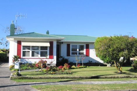 Photo of property in 48 Oldham Avenue, Onekawa, Napier, 4110