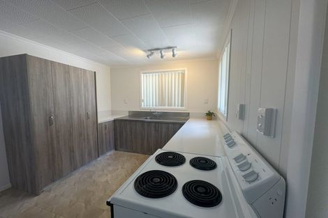 Photo of property in 73 Mould Street, Waitara, 4320