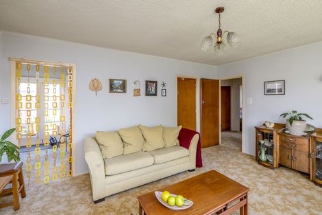 Photo of property in 11 Totara Street, Otaki, 5512