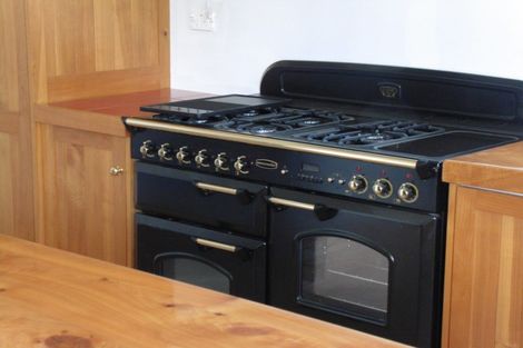 Photo of property in 37 Quarry Road, Green Island, Dunedin, 9018