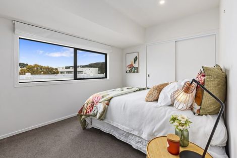 Photo of property in 77b Herald Street, Berhampore, Wellington, 6023