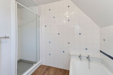 Photo of property in 1 Quinton Place, Bishopdale, Christchurch, 8053