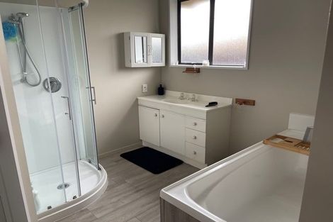 Photo of property in 4 Fowler Lane, Rangiora, 7400