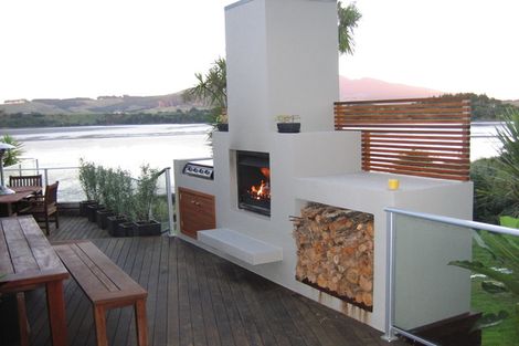 Photo of property in 44 Kaitoke Street, Raglan, 3225