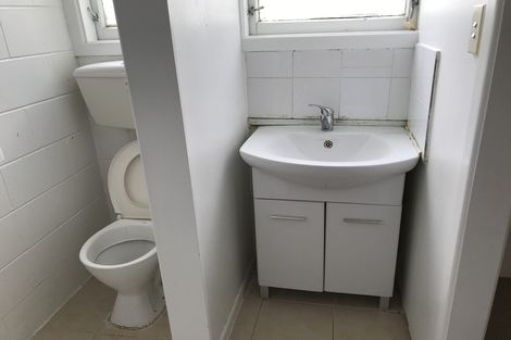 Photo of property in 3k Mountain Road, Mount Wellington, Auckland, 1060