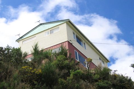 Photo of property in 6 Columbia Way, Kingston, Wellington, 6021