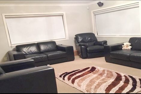 Photo of property in 60 Erlestoke Crescent, Churton Park, Wellington, 6037