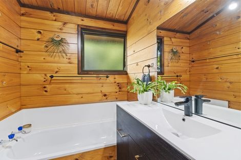 Photo of property in 10 Harlech Place, Dinsdale, Hamilton, 3204