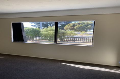 Photo of property in 2a Balmacewen Place, Mount Maunganui, 3116