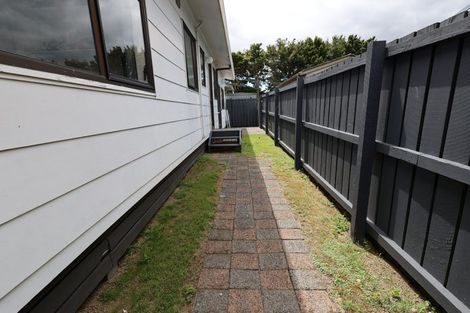 Photo of property in 4/7 Settlement Road, Papakura, 2110