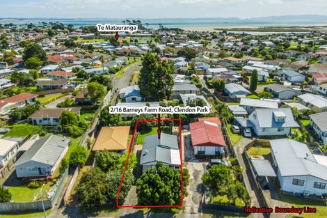 Photo of property in 2/16 Barneys Farm Road, Clendon Park, Auckland, 2103