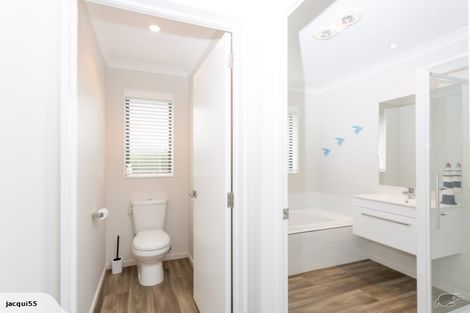 Photo of property in 10 Greenstone Street, Rolleston, 7614