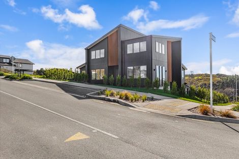 Photo of property in 20 Kikorangi Drive, Wainui, 0992