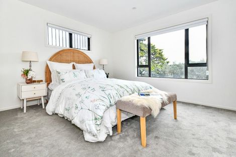 Photo of property in 2/75 Mcannalley Street, Manurewa East, Auckland, 2102