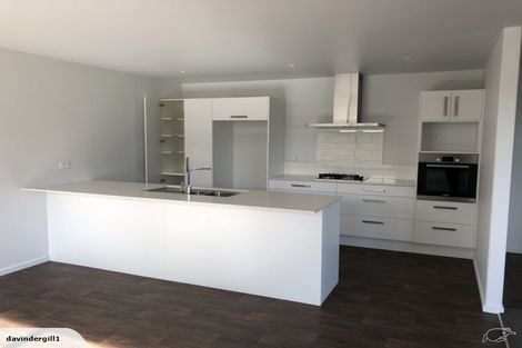 Photo of property in 43 Awataha Crescent, Pyes Pa, Tauranga, 3110