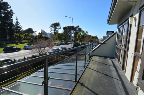 Photo of property in 77 Gala Street, Queens Park, Invercargill, 9810