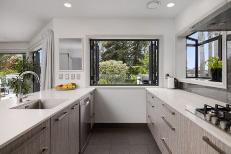 Photo of property in 16 Santa Barbara Drive, Papamoa Beach, Papamoa, 3118