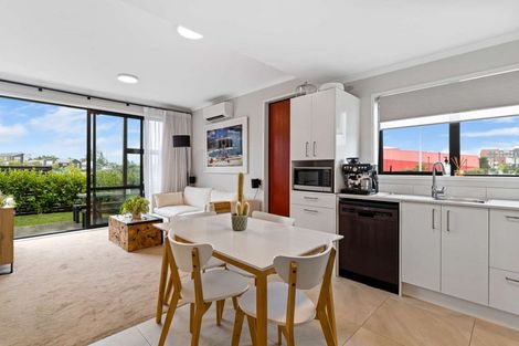 Photo of property in 30 Raranga Lane, Hobsonville, Auckland, 0616