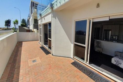 Photo of property in 1/45 Marine Parade, Mount Maunganui, 3116