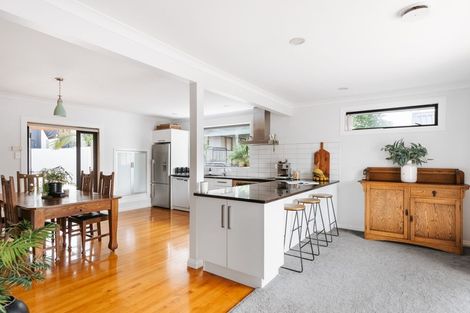 Photo of property in 66a Valley Road, Mount Maunganui, 3116