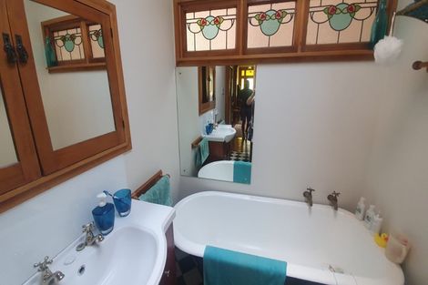 Photo of property in 11 Ronald Street, Strandon, New Plymouth, 4312