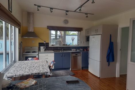 Photo of property in 31 Mahanga Road, Pataua South, Onerahi, 0192