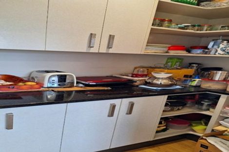 Photo of property in 18 Poulson Grove, Trentham, Upper Hutt, 5018