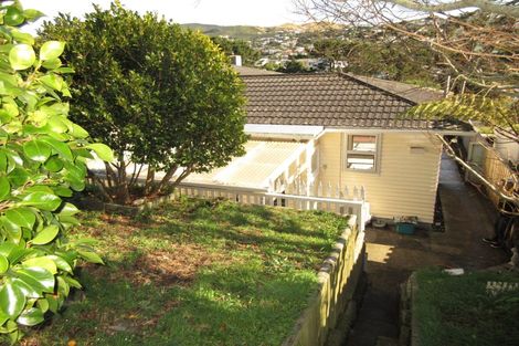 Photo of property in 102 Helston Road, Paparangi, Wellington, 6037