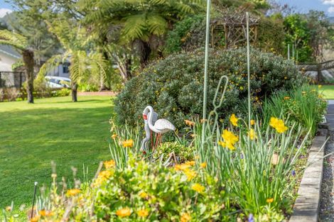 Photo of property in 13 Carlow Grove, Birchville, Upper Hutt, 5018