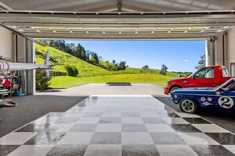 Photo of property in 28 Te Moenga Park, Acacia Bay, Taupo, 3330