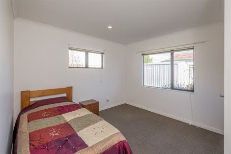 Photo of property in 2 Belle Maison Court, Levin, 5510
