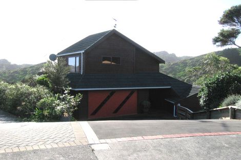 Photo of property in 26 Roys Road, Plimmerton, Porirua, 5026