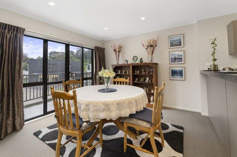 Photo of property in Te Kakariki Apartments, 6/6 Wellington Road, Paekakariki, 5034