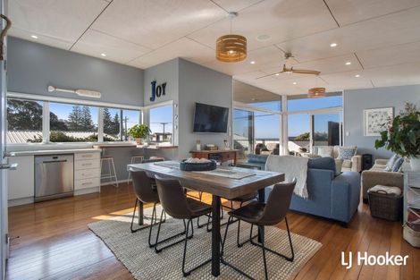 Photo of property in 16a Shaw Road, Waihi Beach, 3611